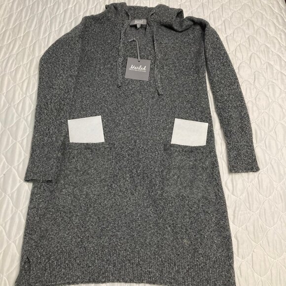 NWT * Hooded Sweater Dress - Picture 9 of 15